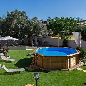  Villa La Piccola Con Il Grande Giardino