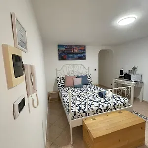 https://ariel-house.barihotels.org